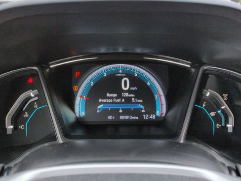 Certified 2018 Honda Civic EX image 13