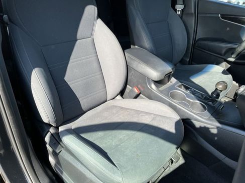 Used 2016 Kia Sorento FWD w/ LX Convenience Package image 25