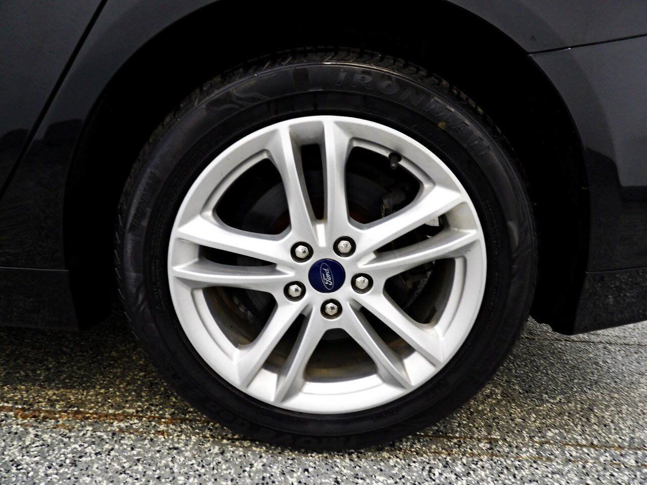 Used 2018 Ford Fusion S FWD image 19