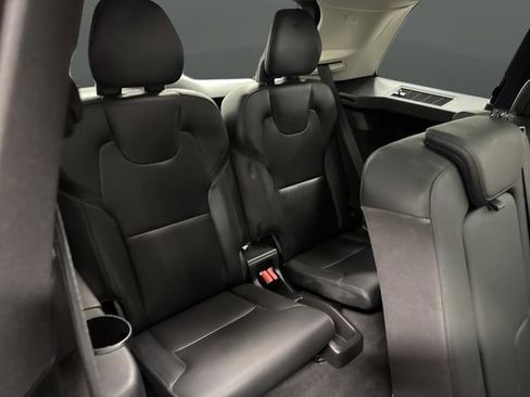 Used 2024 Volvo XC90 B5 Plus image 33