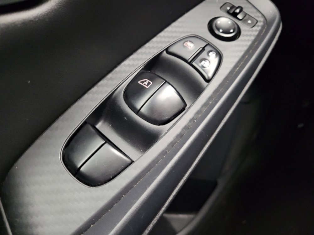 Used 2021 Nissan Sentra SV FWD image 27