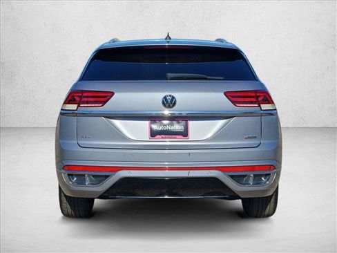 Used 2022 Volkswagen Atlas Cross Sport SEL R-Line AWD/4WD image 7