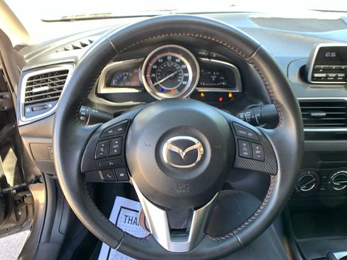 Used 2014 MAZDA MAZDA3 i Touring FWD image 16