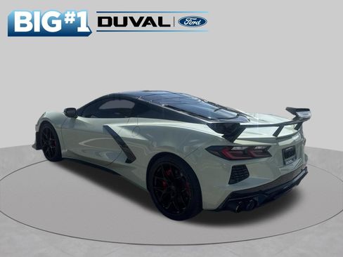 Used 2022 Chevrolet Corvette Stingray Coupe w/ Z51 Performance Package RWD image 4