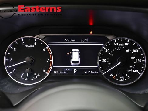 Used 2023 Nissan Rogue S AWD/4WD image 17