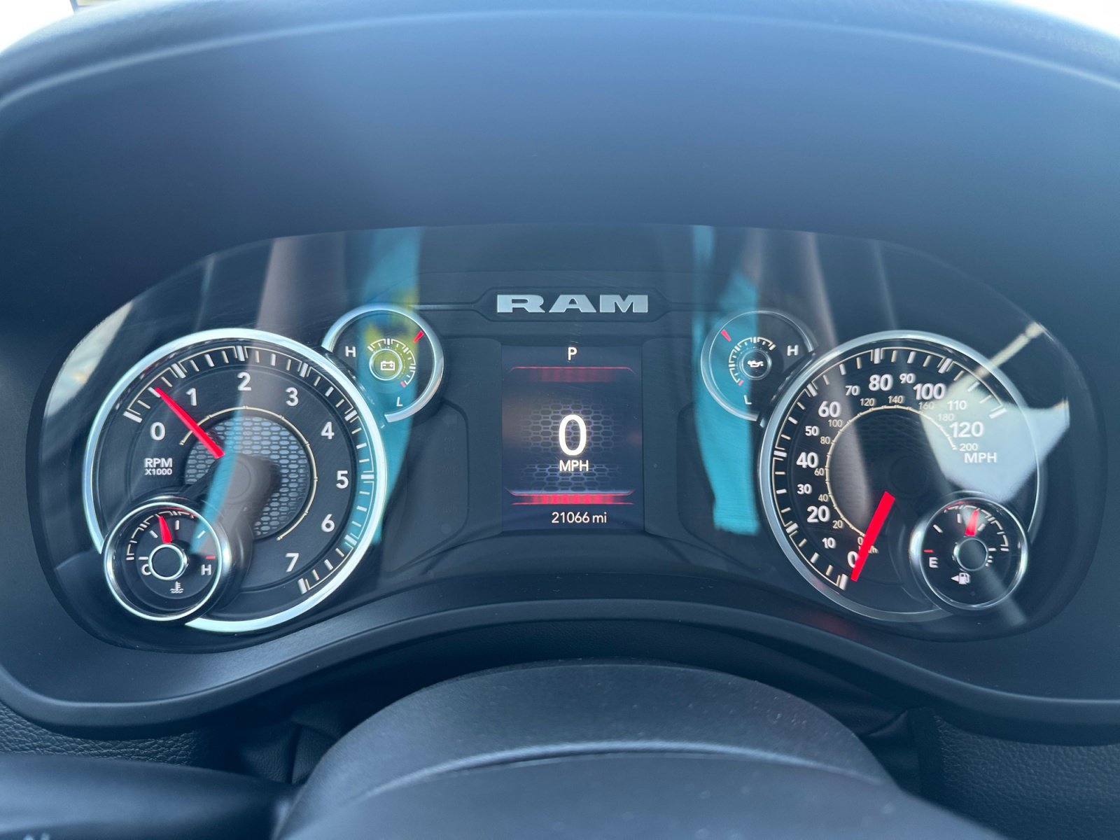 Used 2025 RAM 1500 Big Horn AWD/4WD image 21