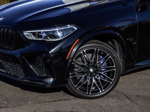 Used 2021 BMW X5 M w/ Competition Package image 53