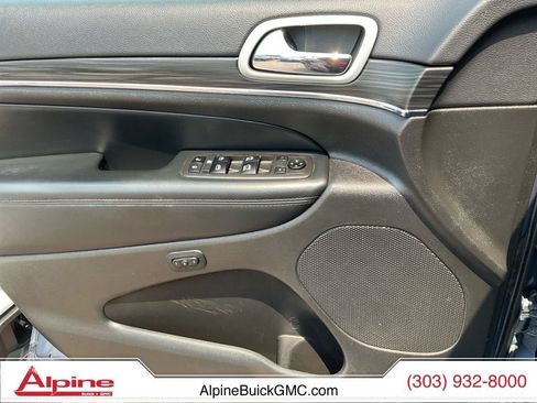 Used 2021 Jeep Grand Cherokee Limited w/ Sun & Sound Group AWD/4WD image 19