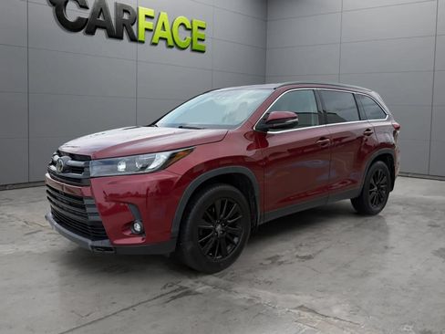 Used 2019 Toyota Highlander SE AWD/4WD image 6