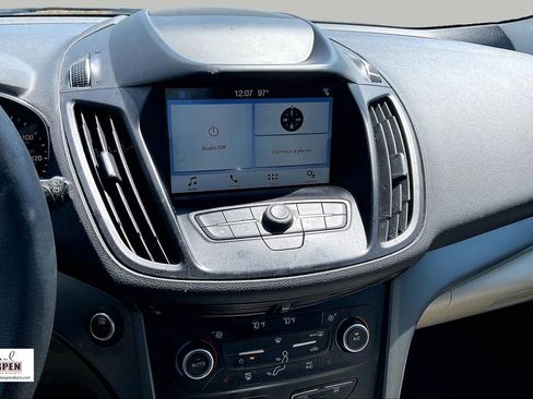 Certified 2019 Ford Escape SE FWD image 6