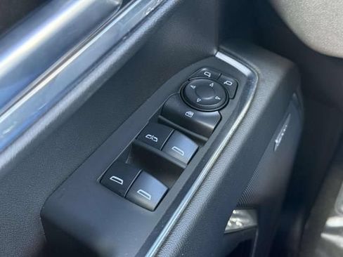 Used 2024 GMC Sierra 1500 Elevation w/ Elevation Premium Package AWD/4WD image 19