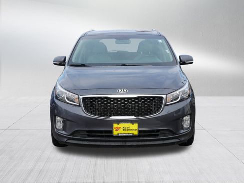 Used 2016 Kia Sedona EX image 2