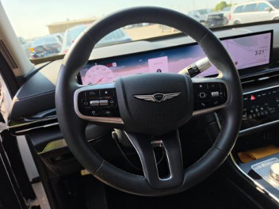 Used 2025 Genesis GV80 2.5T AWD/4WD image 13