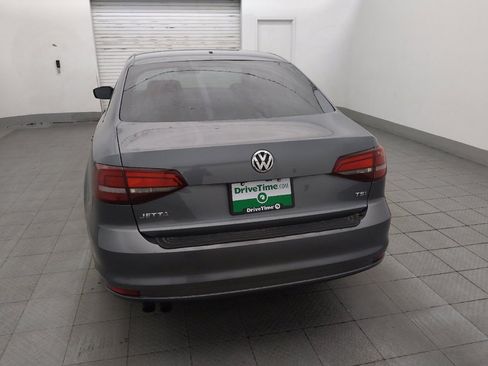 Used 2018 Volkswagen Jetta Wolfsburg Edition FWD image 6