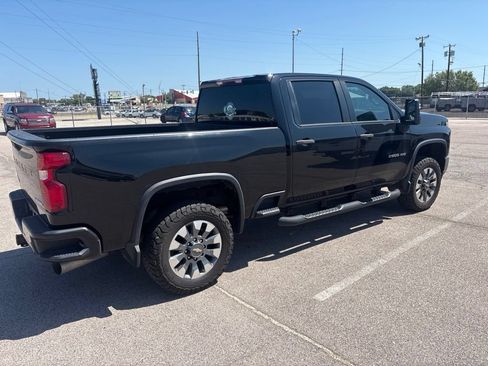 Used 2023 Chevrolet Silverado 2500 Custom w/ Custom Value Package AWD/4WD image 16