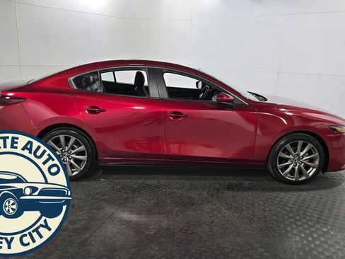 Used 2023 MAZDA MAZDA3 s image 8