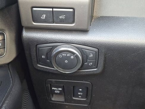 Used 2018 Ford Expedition Max XLT w/ Equipment Group 202A image 23