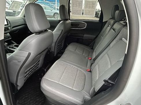 Used 2025 Ford Bronco Sport Badlands image 15