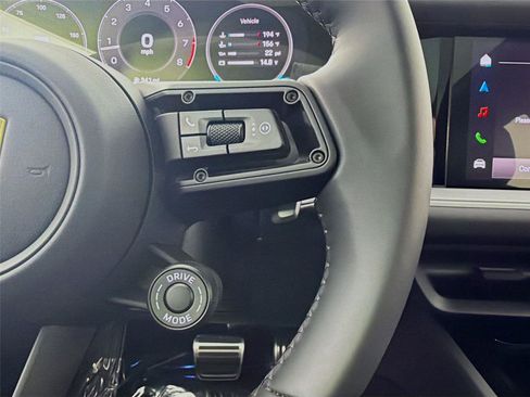 New 2025 Porsche Cayenne S image 12