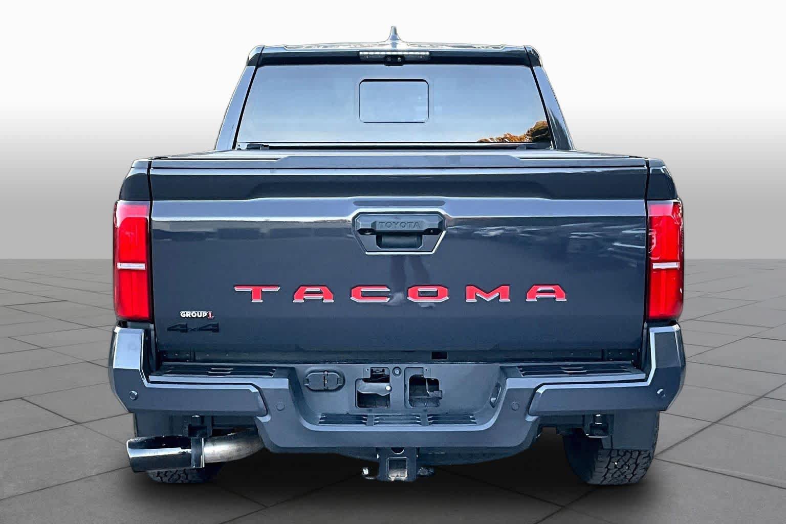 Used 2024 Toyota Tacoma TRD Off-Road w/ TRD Off Road Premium Package AWD/4WD image 4