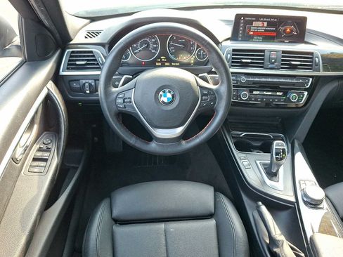 Used 2018 BMW 330i xDrive Sedan w/ Convenience Package AWD/4WD image 12