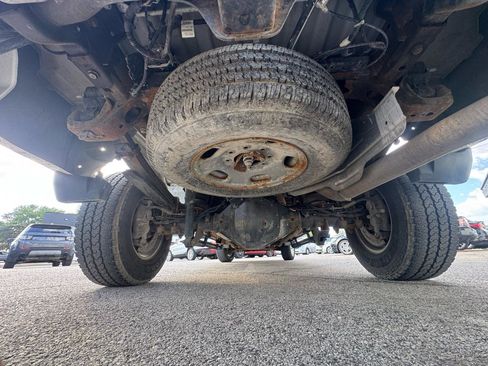 Used 2021 GMC Sierra 2500 2WD Crew Cab image 27