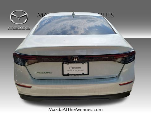 Used 2024 Honda Accord LX image 18