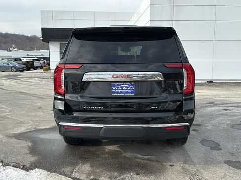 Used 2023 GMC Yukon SLT w/ SLT Luxury Package image 5