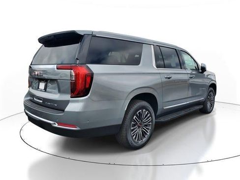 New 2026 GMC Yukon XL Elevation w/ Elevation Premium Package image 3
