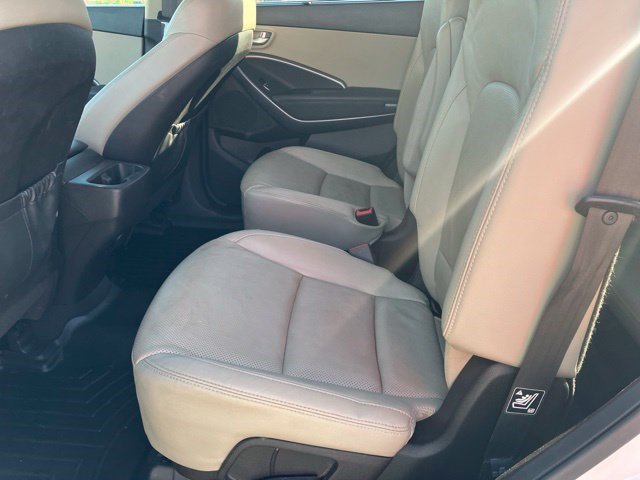 Used 2017 Hyundai Santa Fe Limited w/ Cargo Package AWD/4WD image 23