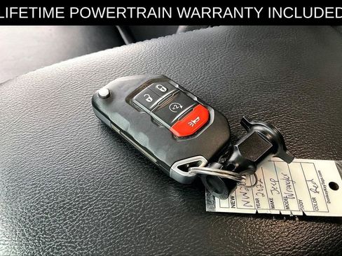 Used 2022 Jeep Wrangler Unlimited Rubicon 4xe w/ Cold Weather Group AWD/4WD image 13