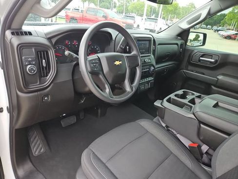 Used 2025 Chevrolet Silverado 1500 Custom w/ LPO, Dark Essentials Package RWD image 10