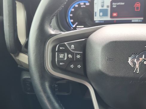 Used 2022 Ford Bronco Wildtrak AWD/4WD image 27