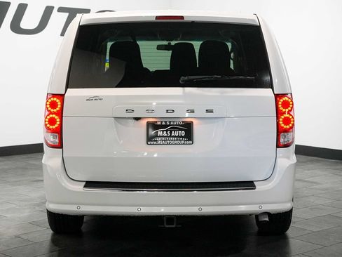 Used 2017 Dodge Grand Caravan SE w/ Power Window Group FWD image 5