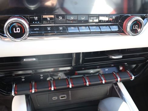 New 2026 GMC Canyon AT4X AWD/4WD image 17