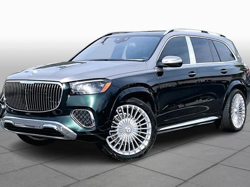 Used 2024 Mercedes-Benz Maybach GLS 600 4MATIC image 2