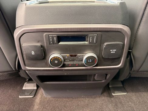 Used 2022 Ford Expedition Platinum AWD/4WD image 34