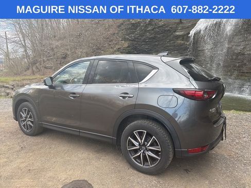 Used 2017 MAZDA CX-5 Grand Touring w/ Premium Package AWD/4WD image 3