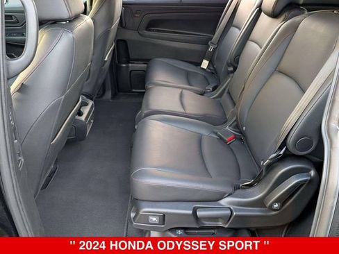 Used 2024 Honda Odyssey Sport image 34