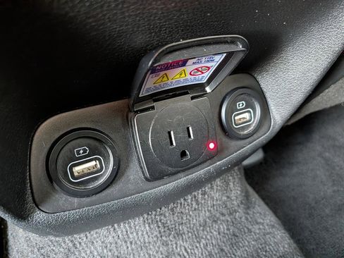 Certified 2022 Hyundai Santa Fe Limited image 22