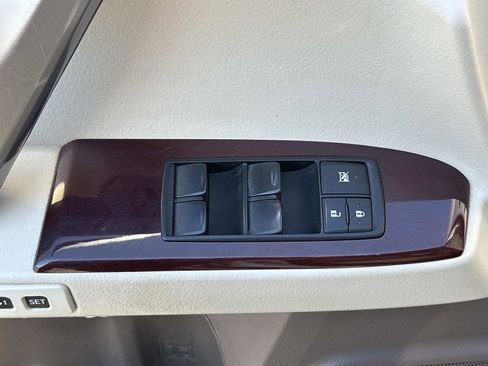 Used 2019 Lexus GX 460 image 20