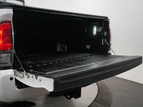 Used 2022 Toyota Tacoma TRD Pro image 10