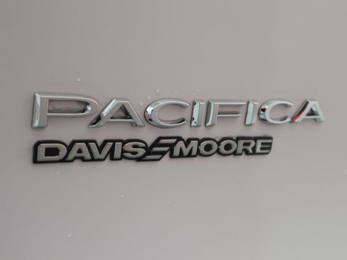 New 2026 Chrysler Pacifica Select image 37