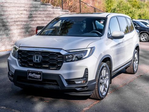 Used 2023 Honda Passport EX-L image 11