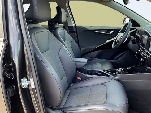 Used 2024 Kia Niro Wind image 14