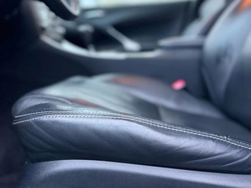 Used 2009 Lexus IS 250 AWD image 30