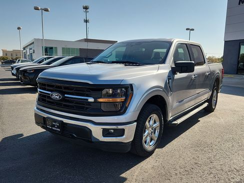Used 2025 Ford F150 XLT w/ Equipment Group 301A Standard RWD image 2