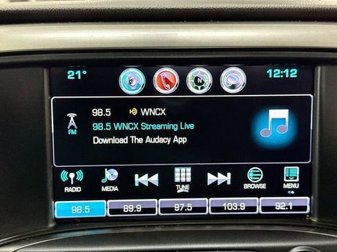 Used 2018 Chevrolet Silverado 1500 LT w/ All Star Edition image 15