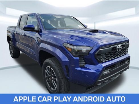 Used 2025 Toyota Tacoma TRD Sport AWD/4WD image 5