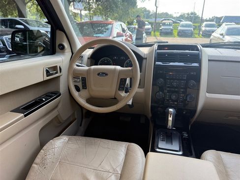 Used 2012 Ford Escape Limited AWD/4WD image 13